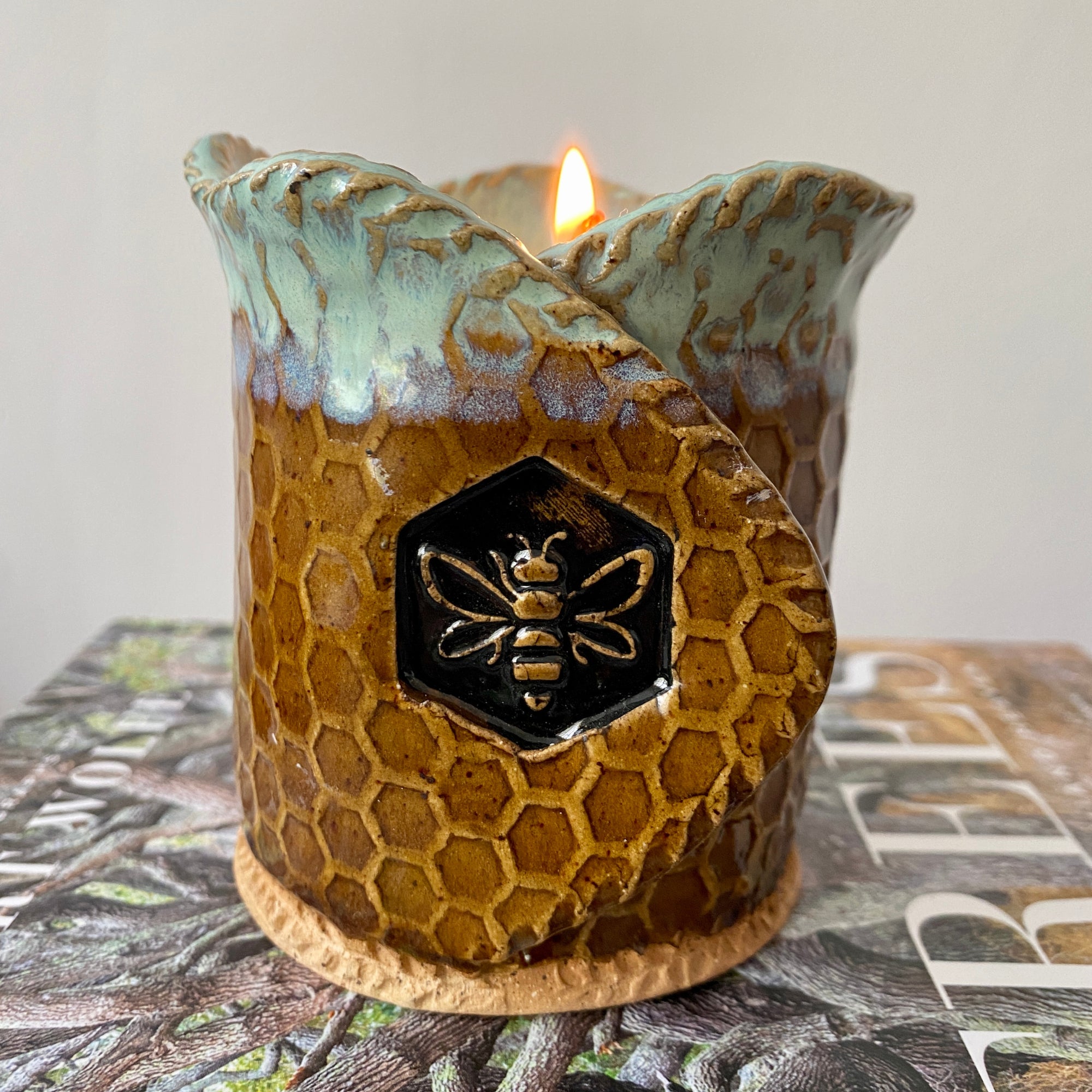 Accessories & Crocks - Bee Candle