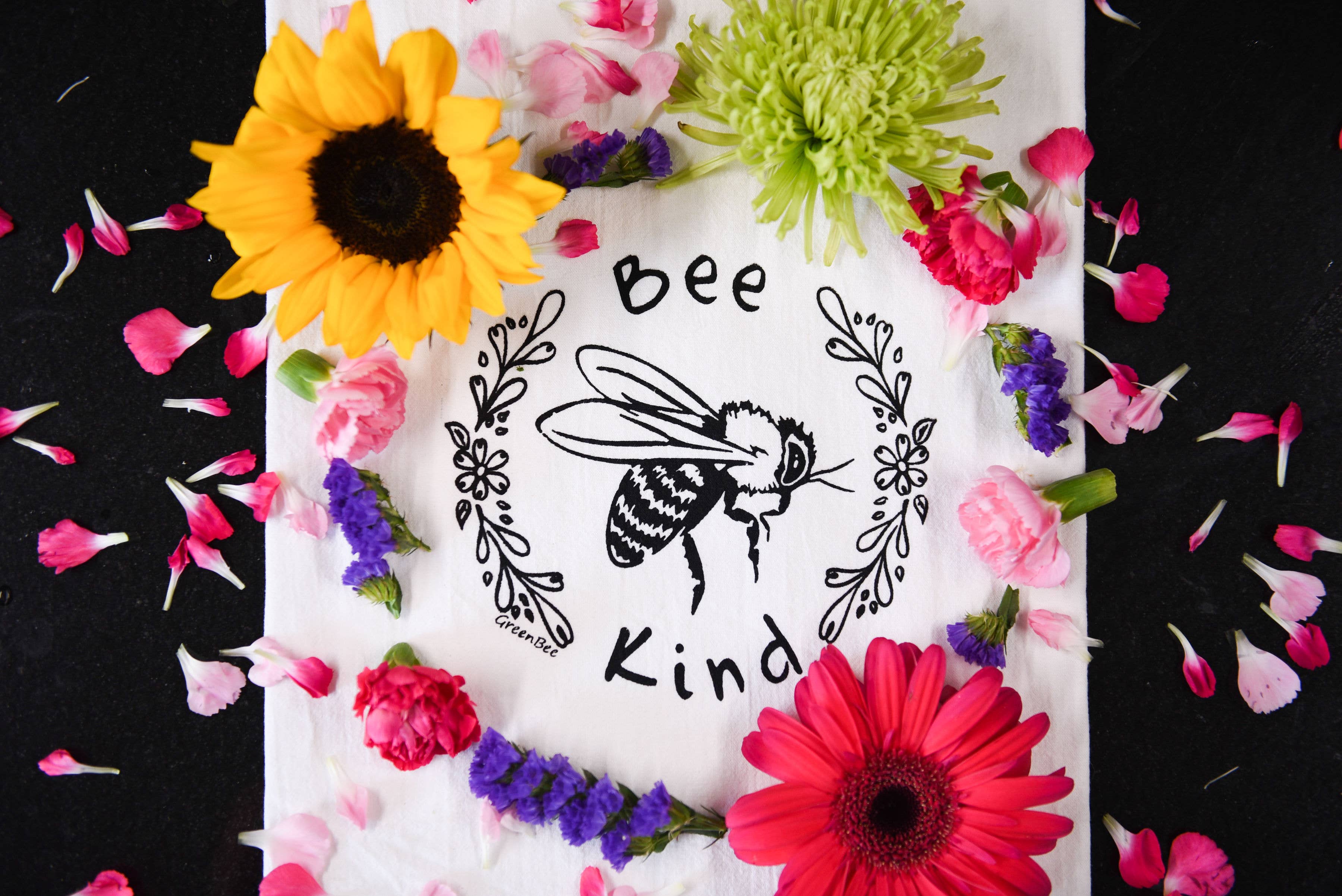 Accessories & Crocks - Bee Kind Spring Kitchen Tea Towel